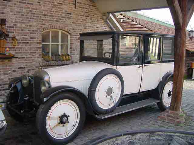 22_690-mari-uden (4).jpg - 25078 Bytes